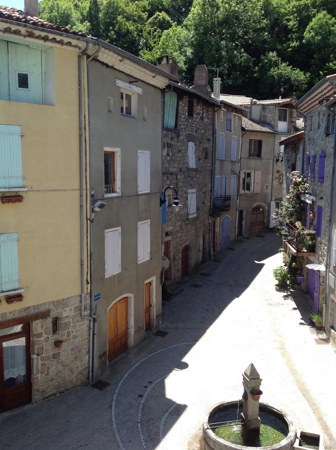 L'Auberge De Montpezat Номер фото