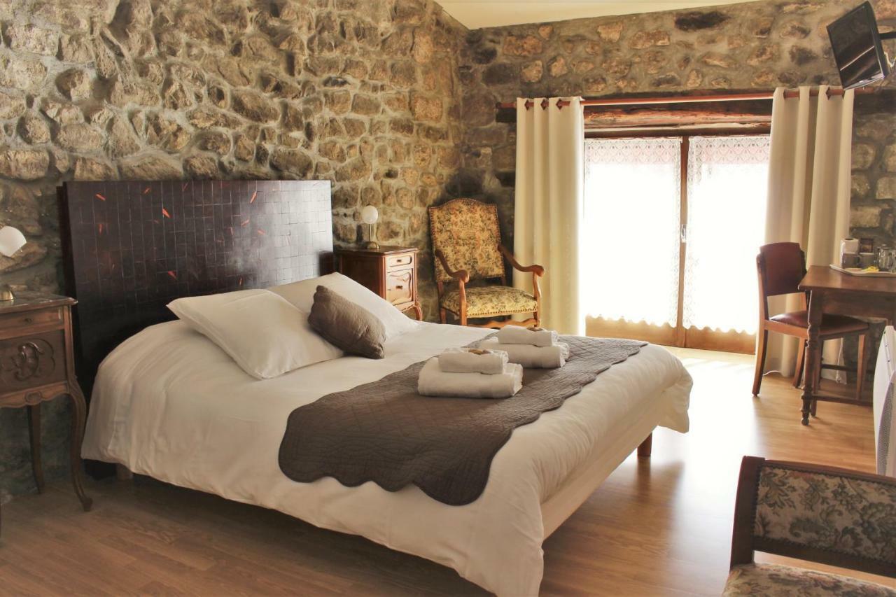 L'Auberge De Montpezat Экстерьер фото